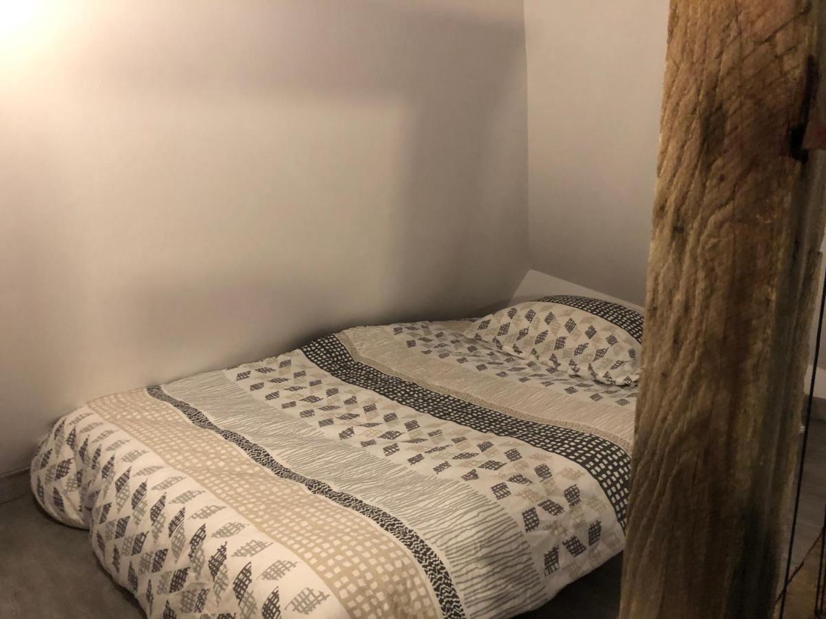 Domaine Des Tours Vauquelin Bed & Breakfast Putanges